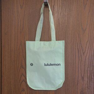 Lululemon Reusable Tote Lime Green Snap Shopping Bag- Small